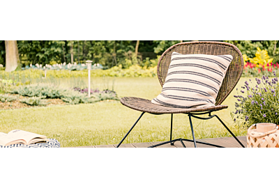 Alegerea scaunelor de grădină