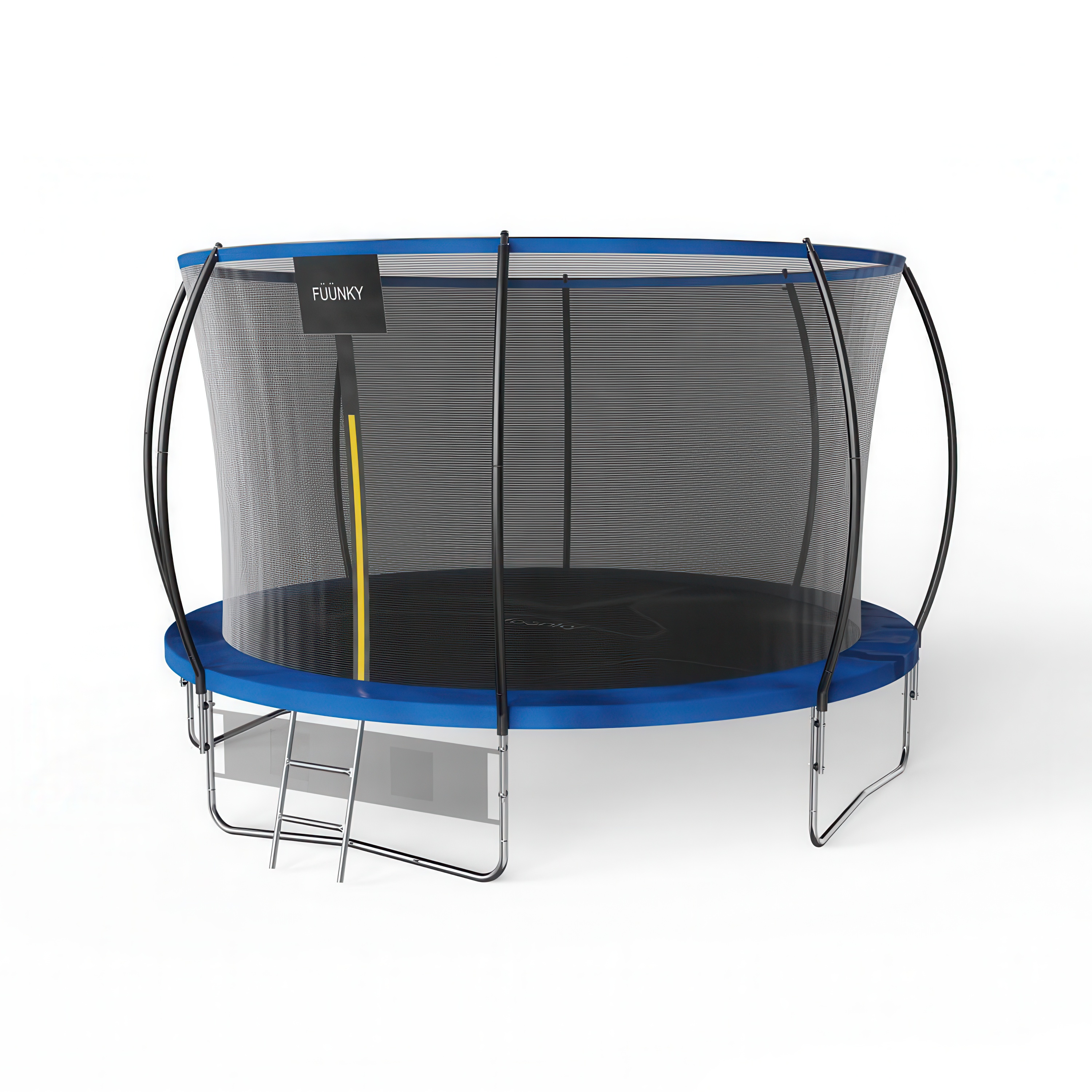 Trampolina w aranżacji pośród drzew i trawy 