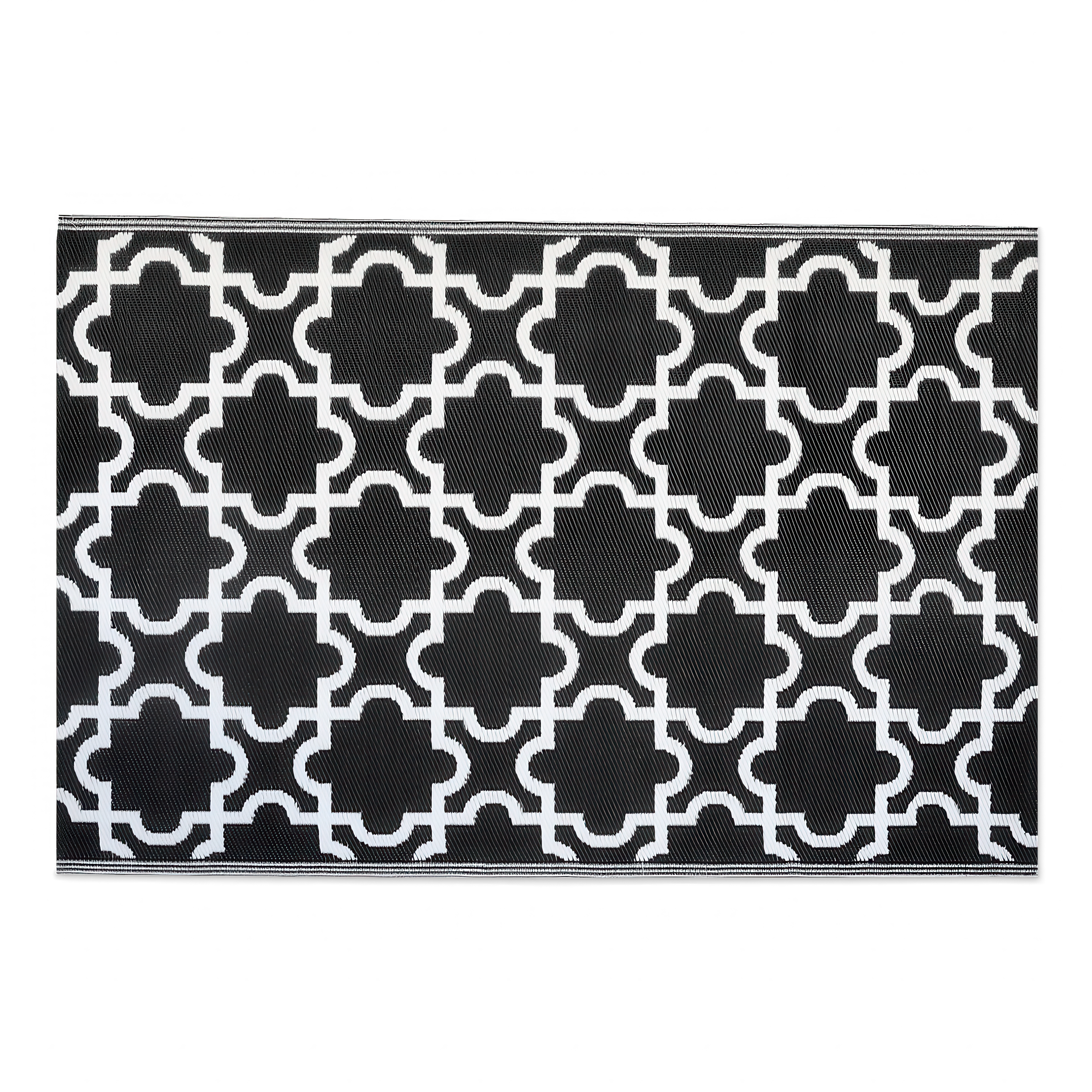 czarny dywan zewnętrzny