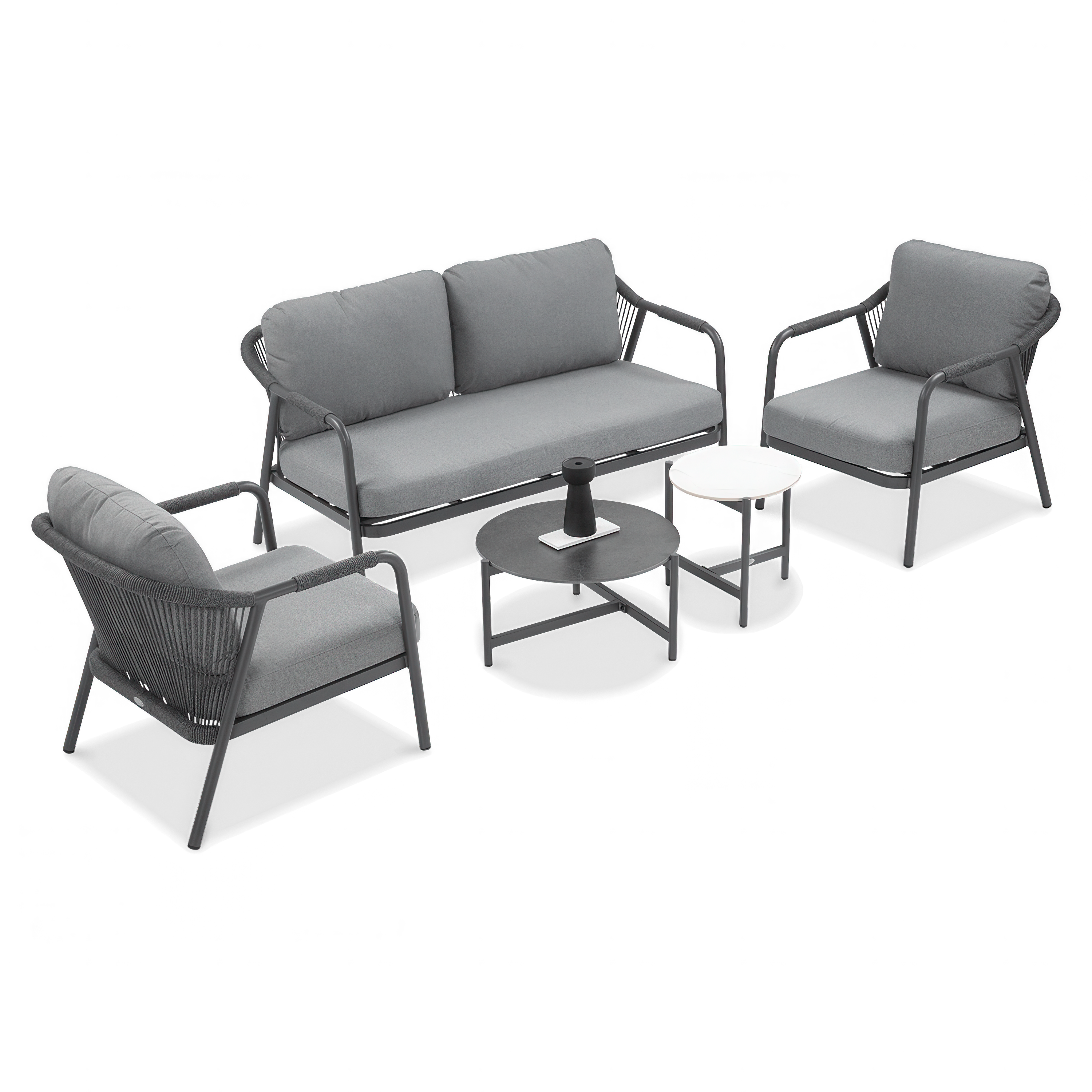 Szary zestaw ogrodowy grafton caffe w aranżacji na ogrodzie